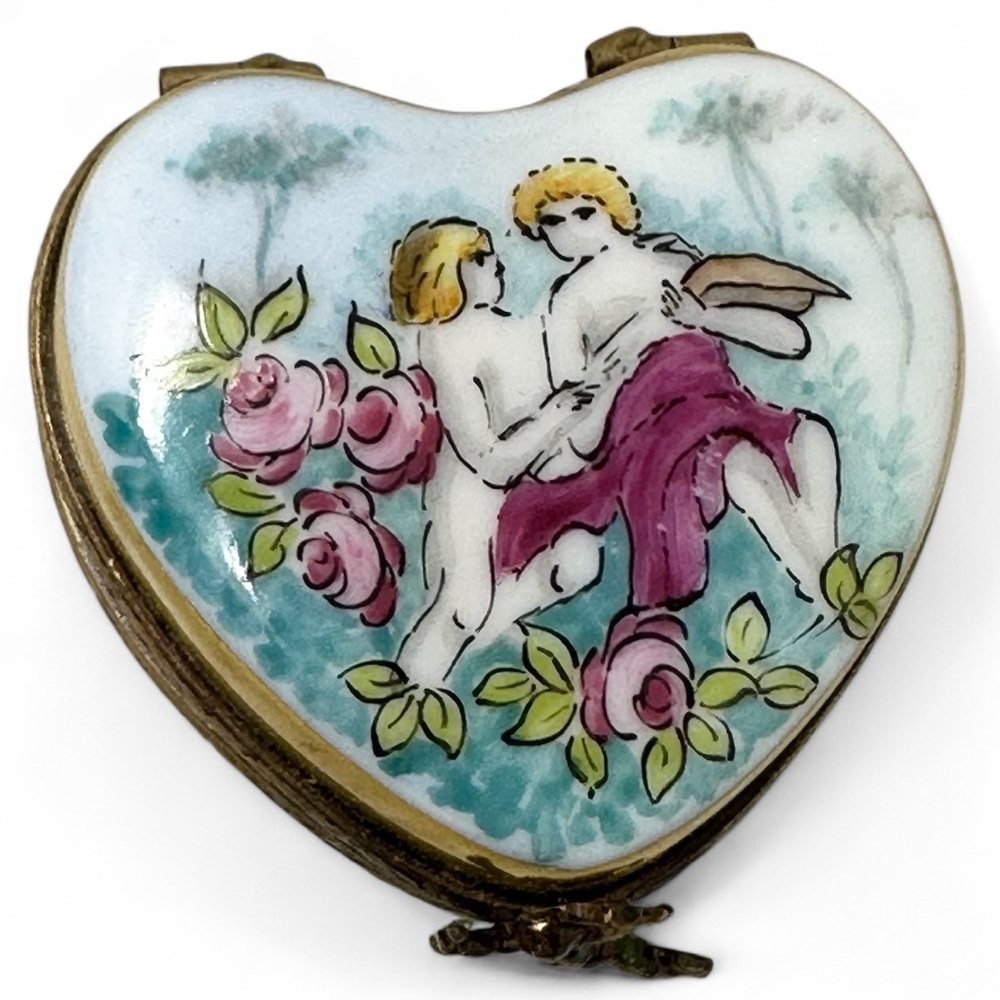 Limoges Signed Gerard Ribierre France Hand Painted Heart Trinket Ring Pill Box
